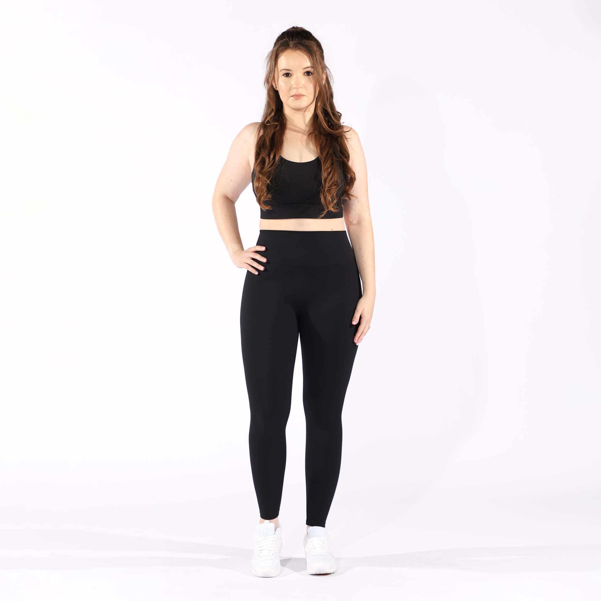 How The Right Legging Can Help You Get The Snatched Waist, by Adrisolusa